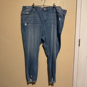 Torrid Sky‎ High Skinny Jeans Size 26